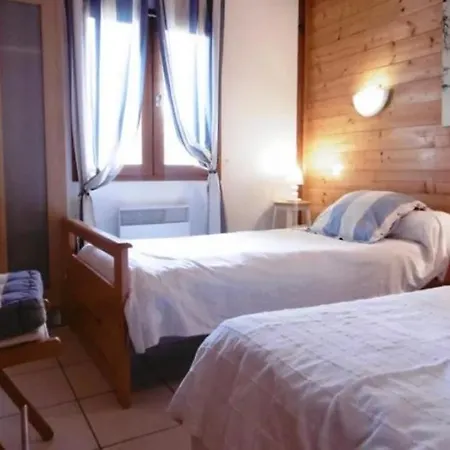 Belle De Jour Hébergement de vacances Mézos
